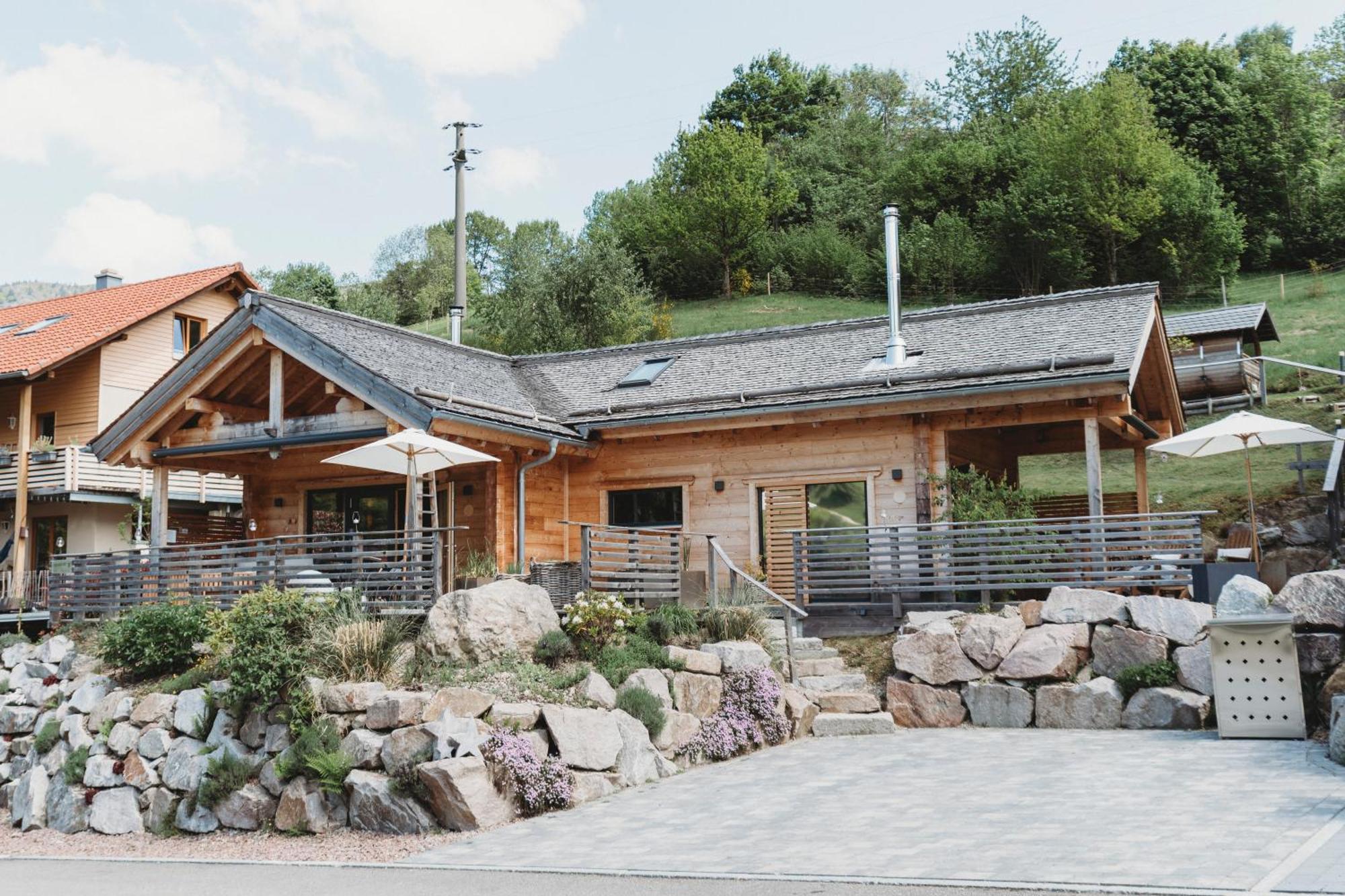 Lieblingsort - Schwarzwald Chalet Lodges Neuenweg Extérieur photo