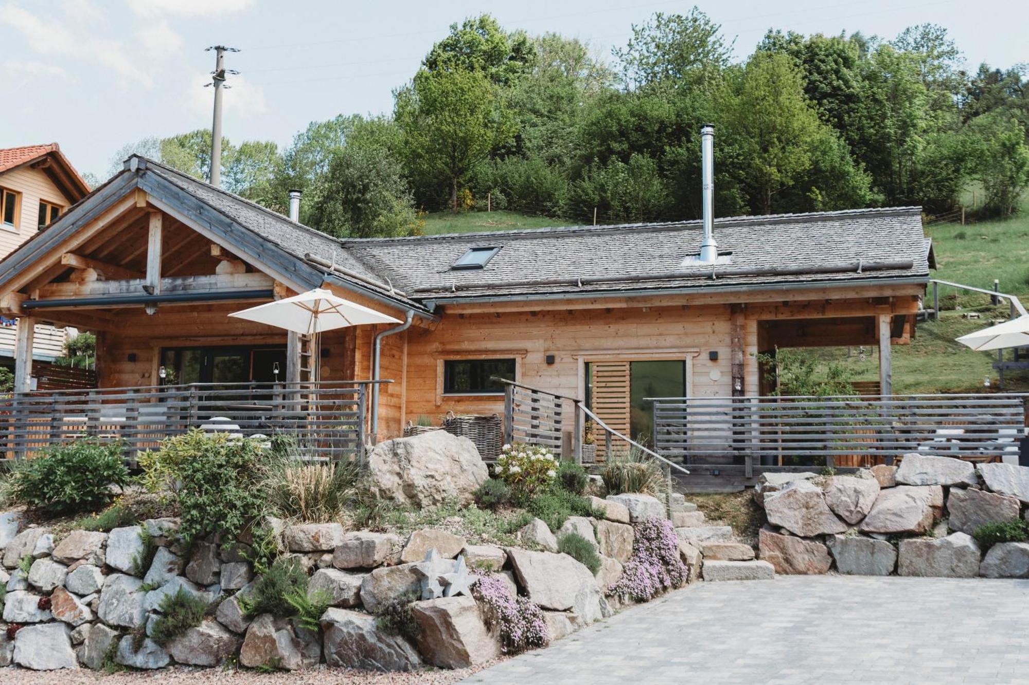 Lieblingsort - Schwarzwald Chalet Lodges Neuenweg Extérieur photo